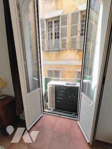 Vieux Nice - 2 Pièces - Balcon