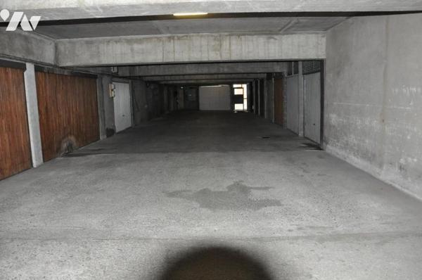 TARBES Appartement T3 duplex, deux garages, une cave.