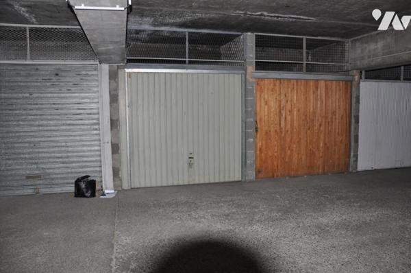 TARBES Appartement T3 duplex, deux garages, une cave.