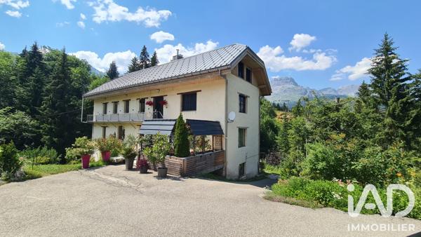 Maison à vendre 9 pièces 460 m² Sallanches