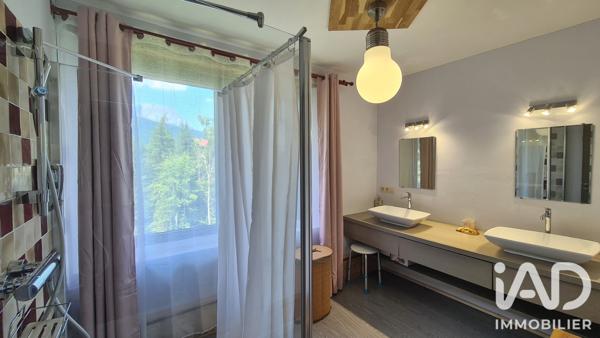 Maison à vendre 9 pièces 460 m² Sallanches