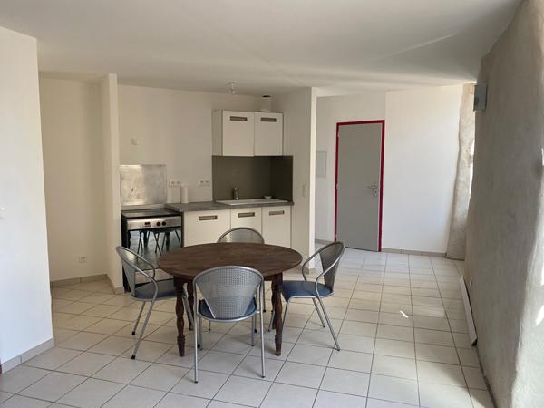 APPARTEMENT F2 - BEDARIEUX - 380 € CC