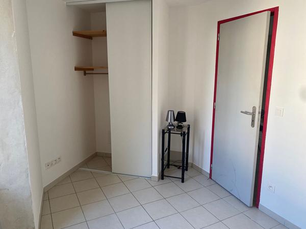 APPARTEMENT F2 - BEDARIEUX - 380 € CC