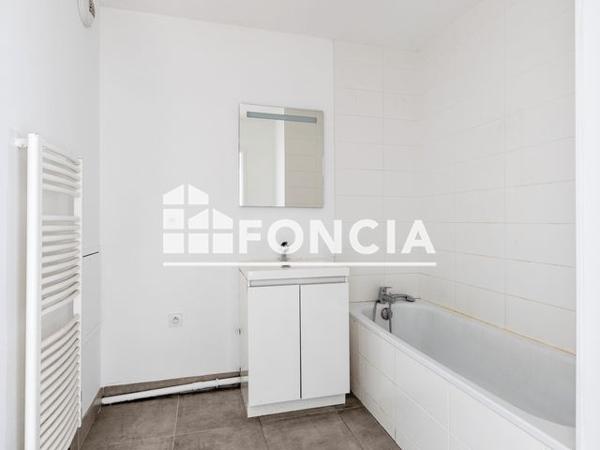 À vendre Appartement 3 pièces 58.76 m² - Croix 59170