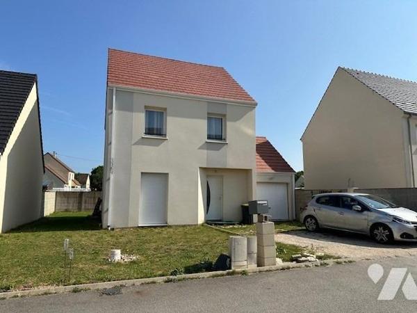 Pavillon récent de 2020, de type 5 pièces, d'une superficie de 91.25 m², édifié sur un terrain de 29