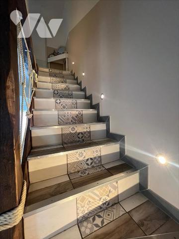 Pavillon récent de 2020, de type 5 pièces, d'une superficie de 91.25 m², édifié sur un terrain de 29