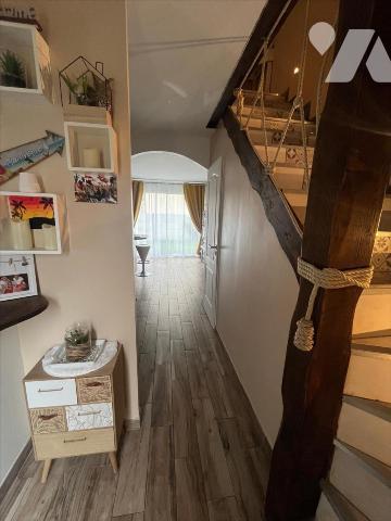 Pavillon récent de 2020, de type 5 pièces, d'une superficie de 91.25 m², édifié sur un terrain de 29