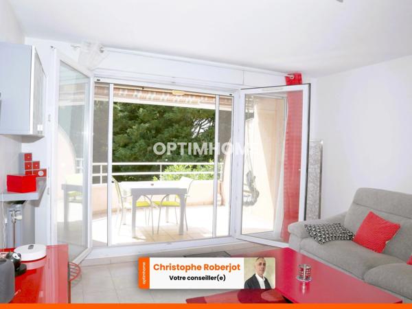 Magnifique appartement lumineux de 3 pièces avec terrasse sur espaces verts à SAINT REMY (71)