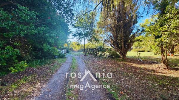 Terrain à SABLES D OLONNE, 85180 - 1216m²