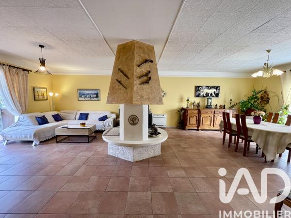 Maison à vendre 5 pièces 165 m² Lorgues