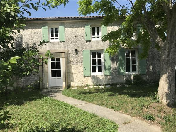 Maison à louer |  PONS |  4 pièces | 86 m²