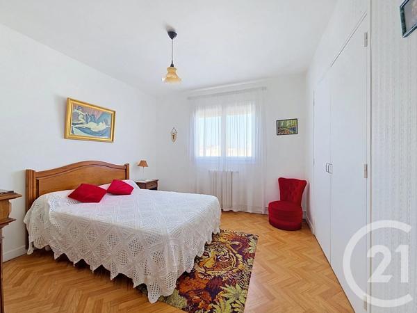 Appartement T4 à vendre  4 pièces - 102,66 m 2   MONTAUBAN  - 82
