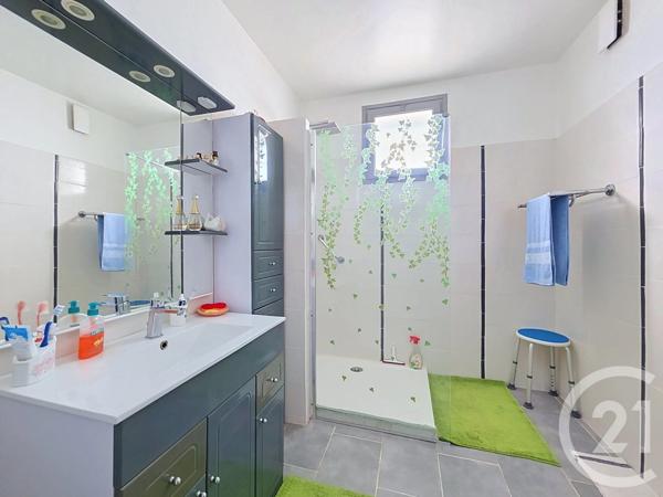 Appartement T4 à vendre  4 pièces - 102,66 m 2   MONTAUBAN  - 82