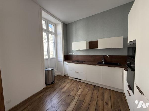 SAINT MALO SAINT SERVAN Appartement de type IV avec stationnement privatif  