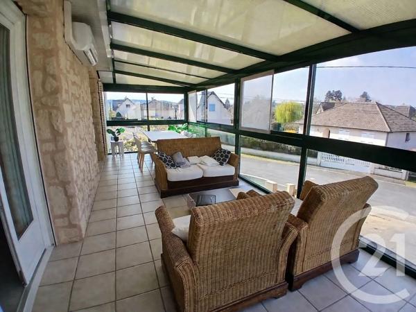 Maison à vendre  6 pièces - 146 m 2   NERIS LES BAINS  - 03