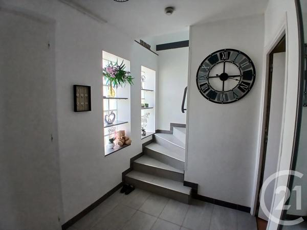 Maison à vendre  6 pièces - 146 m 2   NERIS LES BAINS  - 03