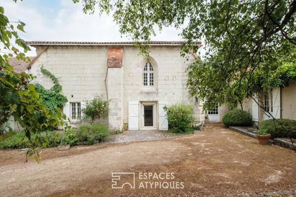 Propriété familiale avec sa Chapelle du 15ème