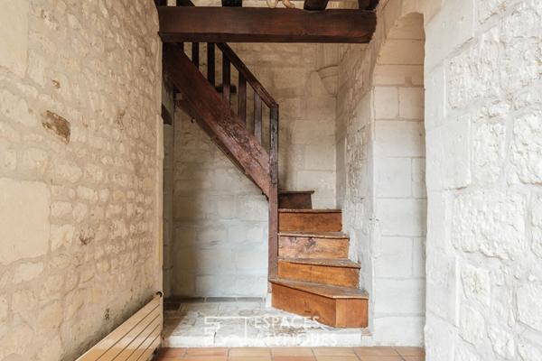 Propriété familiale avec sa Chapelle du 15ème