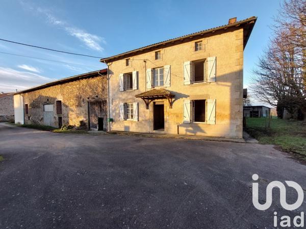 Maison rustique 4 pièces de 104 m² à Saint-Laurent-sur-Gorre (87310)