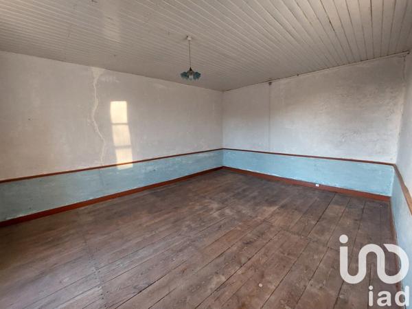 Maison rustique 4 pièces de 104 m² à Saint-Laurent-sur-Gorre (87310)