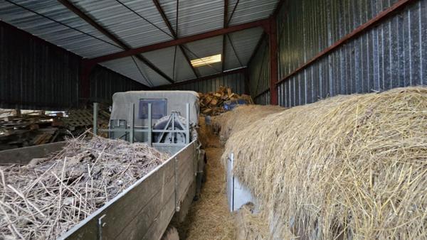 Local d'activité / Entrepôt de 80 m² sur parcelle de terrain ? Secteur Andelot