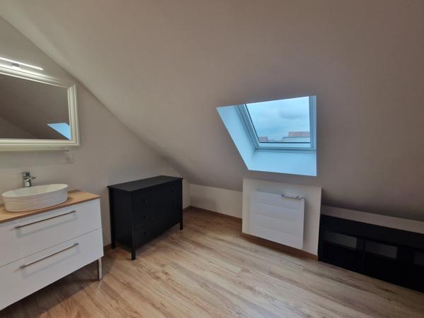 A Louer secteur Nation Co-location 3 chambres 12m²