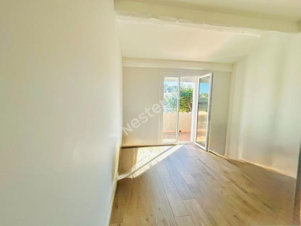 Maison La Ciotat avec studio et T2 indépendant, piscine, terrain