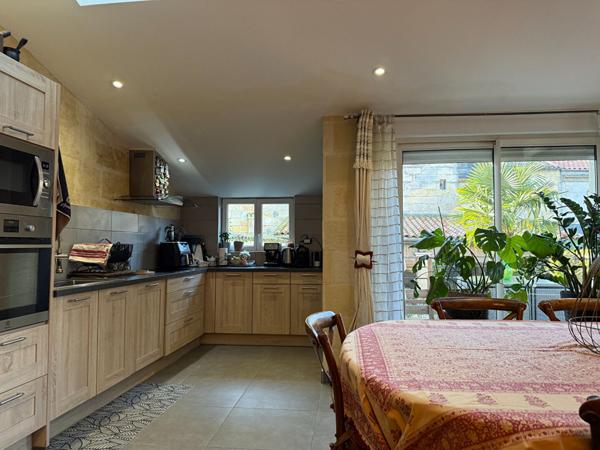 maison bourgeoise en pierre à  vendre à Libourne