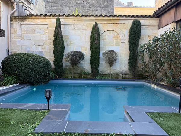 maison bourgeoise en pierre à  vendre à Libourne