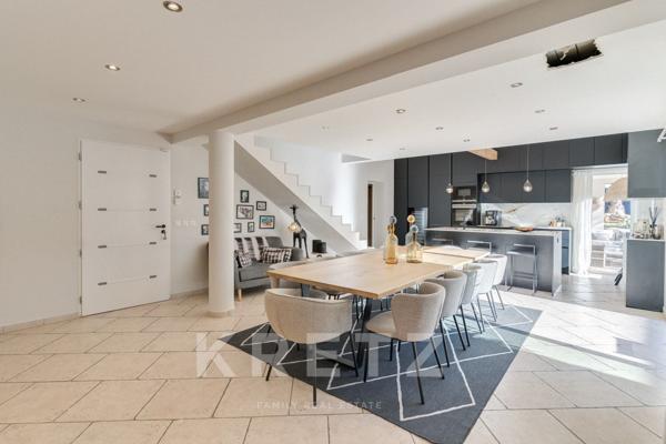 BELLE VILLA MODERNE T4 A EOURES