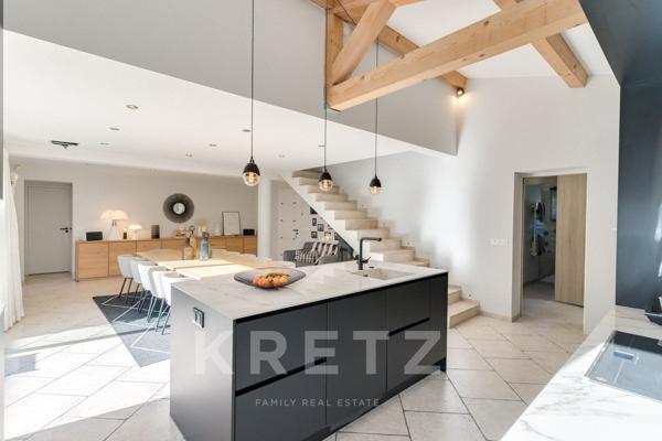 BELLE VILLA MODERNE T4 A EOURES