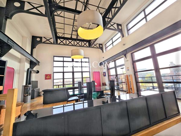 Loft 6 pièce(s) 4 chambre(s) 231.15 m²