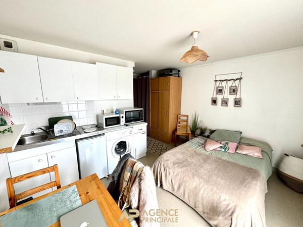 Studio - 19m2 - 1 pièce - Parking + Balcon - La Rochelle (Tasdon/Minimes) 149 000 € **  - Référence  JH709D11
