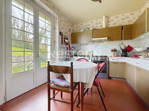 À Vendre : Maison en Pierre à Chamboulive 5 chambres