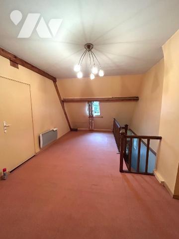 En exclusivité chez Notaires Flandres Littoral: Maison 1 mitoyenneté au c?ur de Bergues, compre...