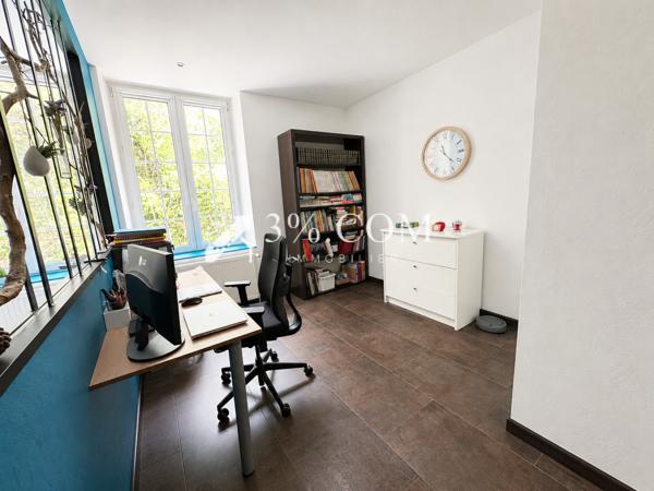 Maison 8 pièce(s) 4 chambre(s) 298 m²