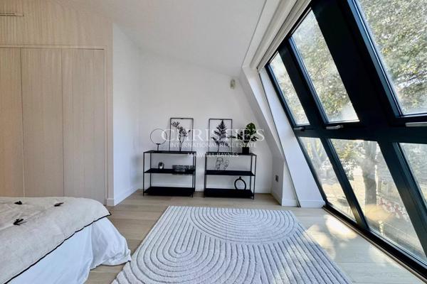 Lumineux appartement avec ascenseur et vue sur le port. La Rochelle