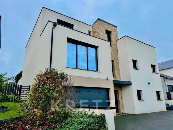 VILLA CONTEMPORAINE D’EXCEPTION AVEC PISCINE, ROOFTOP ET ESPACE BIEN-ÊTRE – JARDIN - GARAGE