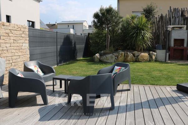 VILLA CONTEMPORAINE D’EXCEPTION AVEC PISCINE, ROOFTOP ET ESPACE BIEN-ÊTRE – JARDIN - GARAGE