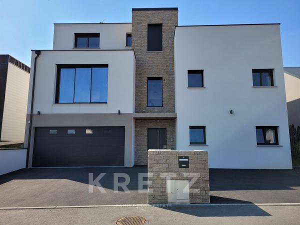 VILLA CONTEMPORAINE D’EXCEPTION AVEC PISCINE, ROOFTOP ET ESPACE BIEN-ÊTRE – JARDIN - GARAGE