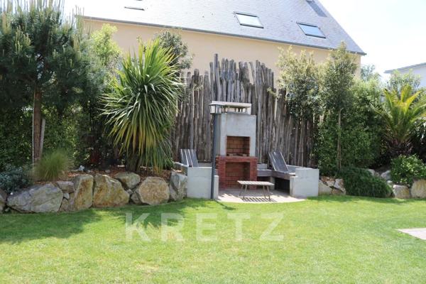 VILLA CONTEMPORAINE D’EXCEPTION AVEC PISCINE, ROOFTOP ET ESPACE BIEN-ÊTRE – JARDIN - GARAGE