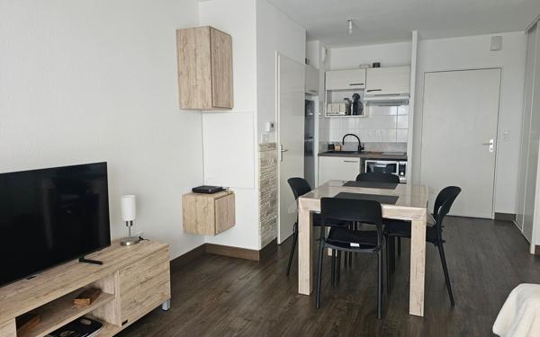 Appartement à louer    2 pièces • 40,79 m2 Royan
