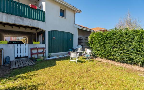 Appartement à vendre    3 pièces •  Bias