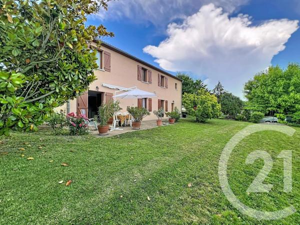 Maison à vendre  6 pièces - 171,80 m 2   COURNON D AUVERGNE  - 63