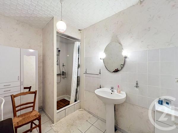 Maison à vendre  6 pièces - 171,80 m 2   COURNON D AUVERGNE  - 63