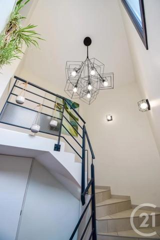 Maison à vendre  5 pièces - 91,43 m 2   TARARE  - 69