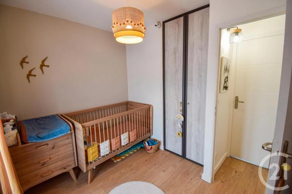 Maison à vendre  5 pièces - 91,43 m 2   TARARE  - 69