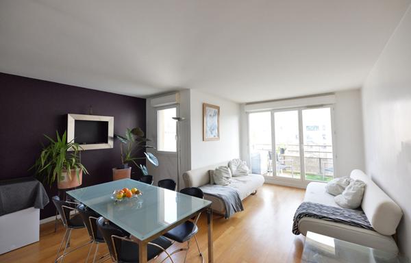 F4 de 86 m² Dernier étage + terrasse +pkg