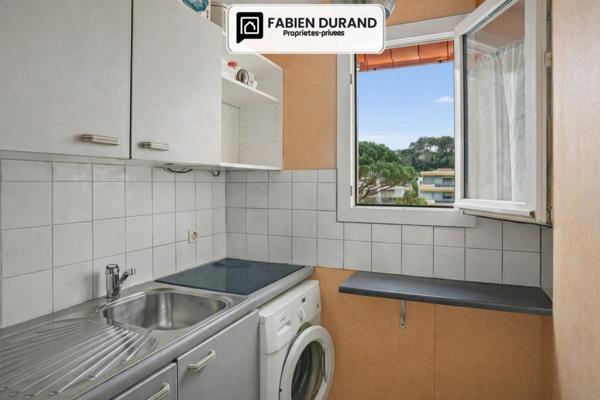 Mandelieu-la-Napoule - Appartement 3 pièces dernier étage avec double terrasse et box