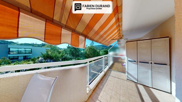 Mandelieu-la-Napoule - Appartement 3 pièces dernier étage avec double terrasse et box